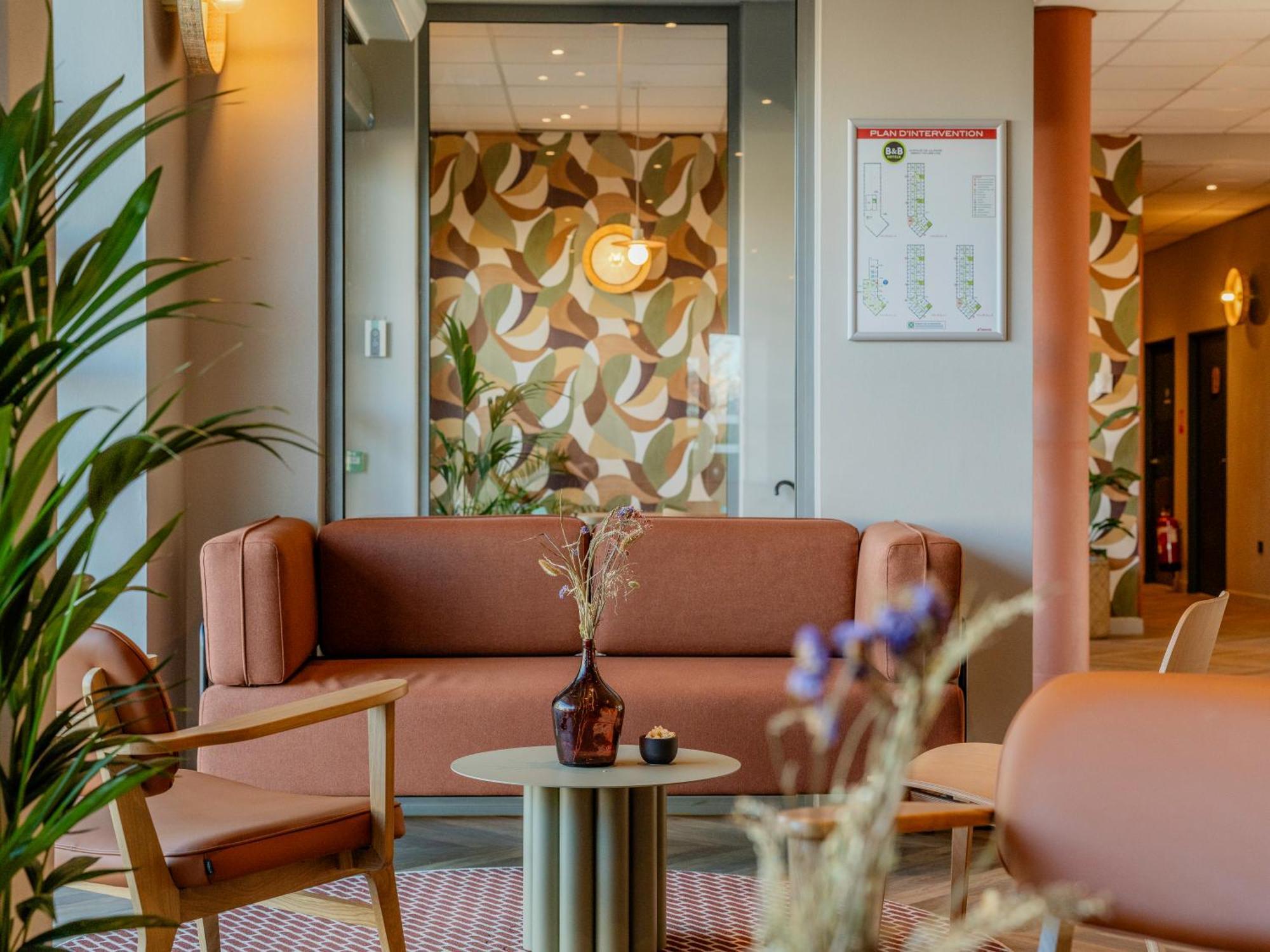 B&B Hotel Maubeuge Gare Esterno foto
